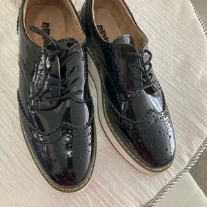 Black BrogueWomen’s Shoes